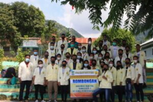 Mahasiswa STPM Ende Lakukan PKL dan ABDIMAS Kelas