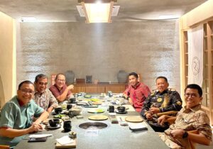 Reuni Anggota Tim 9 Inisiator Kasus Bank Century, Bamsoet Bahas Kondisi Perekonomian Indonesia dan Mendukung Langkah Jokowi