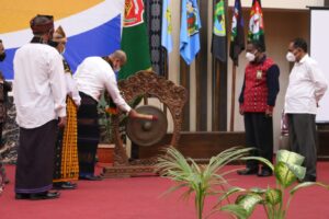 Gubernur Laiskodat Resmikan Gedung Kopdit Obor Mas Kota Kupang