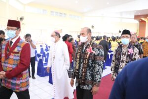 Gubernur NTT Viktor Laiskodat : ” Cogiti, Ergo Sum,” ” Saya Berpikir, Maka Saya Ada”