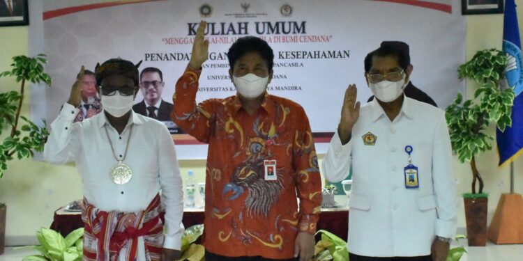 Rektor Unwira Ajak Dunia Kampus Membumikan Pancasila Dalam Semangat “Multiple Helix”