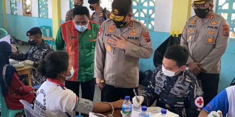 Progres Vaksinasi Diatas 70%, Kapolda NTT Apresiasi Kerja Kolaboratif Semua Pihak di Mabar