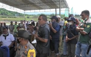 Penyuluh Pertanian Harus Berada di Tengah Petani