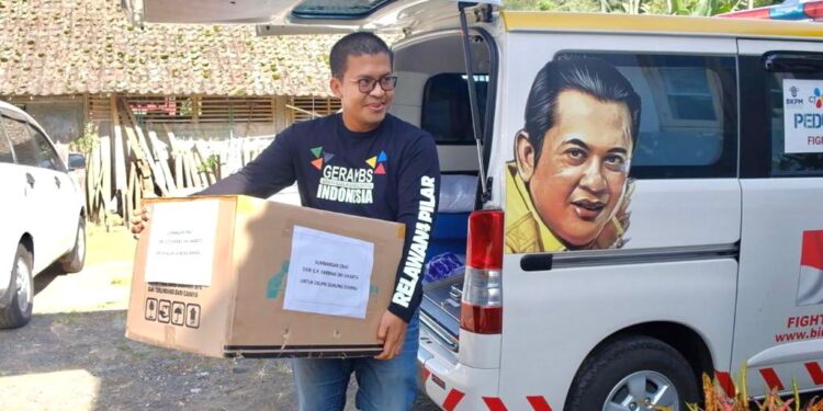 Bamsoet Apresiasi GERAK BS Peduli Berikan Pengobatan Gratis Kepada Warga Terdampak Erupsi Gunung Semeru