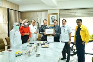 Bamsoet Apresiasi Bantuan Gabungan Perusahaan Farmasi Indonesia Kepada Korban Erupsi Gunung Semeru