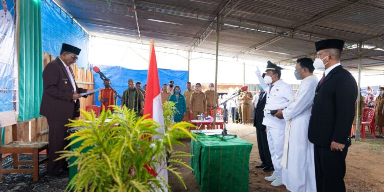 Wabup Matim Lantik Camat Lambaleda Selatan