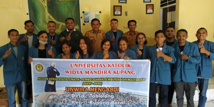 KKN Bukan Untuk Menggurui Masyarakat di Desa