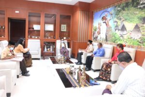 Wagub NTT Nae Soi Audensi Dengan Ketua Kwarda Pramuka NTT Piter Manuk