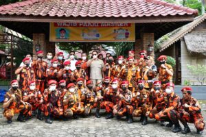 Bamsoet Kunjungi Kantor Pemuda Pancasila Jambi Tekankan Pentingnya Kebersamaan dalam Keberagaman