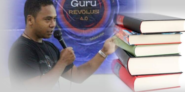Buku Hasil Karya Dosen Matematika Diserahkan ke Rektor IKTL