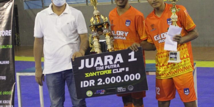 Glory Undana dan Idola Crew Angels Raih Juara l Futsal Putra-Putri