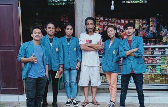 Mahasiswa KKN UNWIRA di Desa Toobaun-Ambar, Latih Pembukuan Bagi Pegiat UKM