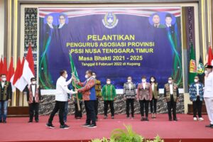 Gubernur VBL Dorong Asprov PSSI NTT Ciptakan Budaya ‘Sepakbola Damai’