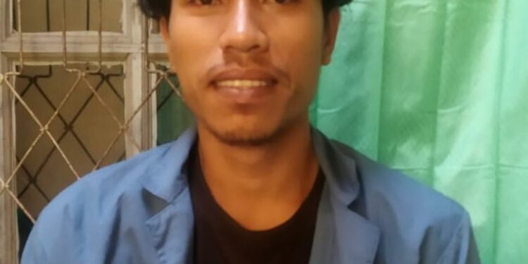 Udin Serajawa, Mahasiswa KKN UNWIRA ditantang Masjid dan Gerbang Paroki