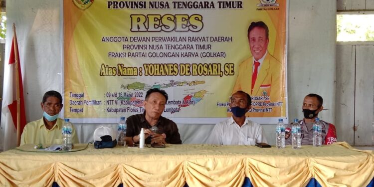 Anggota DPRD NTT, Yohanes De Rosari  Gelar Reses di Desa Wailebe, Adonara