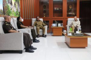 Terima Kejati Baru, Gubernur Minta Cepat Tuntaskan Kasus Pembunuhan Astrid dan Lael