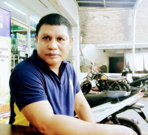 Mantan Petinju Profesional, Anis Roga Dukung Servas Mario Paty  Calon Bupati Ende 2024