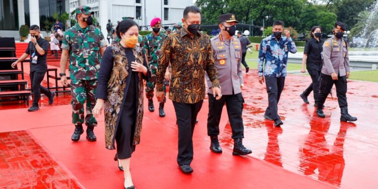 Rapat Pimpinan TNI – Polri, Bamsoet Ingatkan Bangun Kekuatan Pertahanan Indonesia 2045