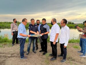 Tinjau Black Stone Otomotif Sirkuit di Sidoarjo, Bamsoet Harap Mampu Fasilitasi Aksi Liar Para Pembalap Jalanan