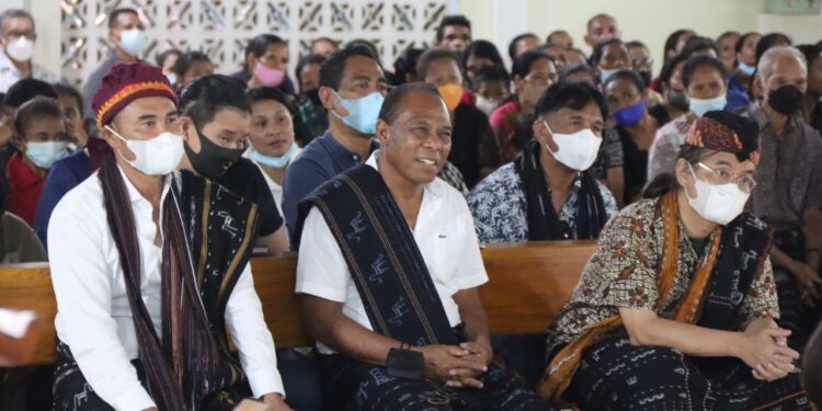 Gubernur Ajak Cintai Produk NTT