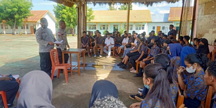 POLSIS SMAN 1 Mitra Polsek Nagawutung