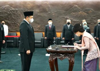 Lantik PAW Anggota MPR RI, Bamsoet Ajak Rawat Nilai-Nilai Pancasila