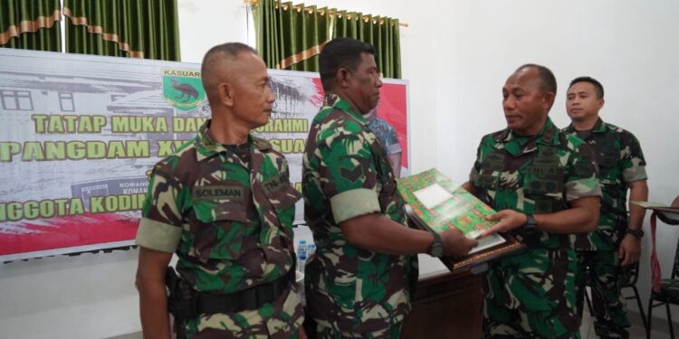 Pangdam Mayjen TNI Gabriel Lema Kunker Ke Kodim 1807/Sorong Selatan