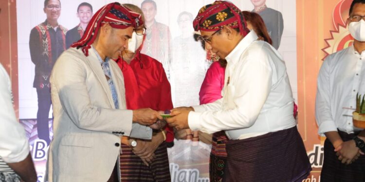 Sekda NTT, Polo Maing Pensiun : “Terima Kasih Atas Semua Dukungan”