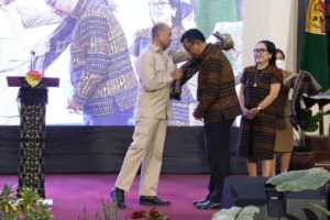 Gubernur NTT : Terima Kasih Atas Pengabdian Ben Polo Maing Sebagai Sekda NTT