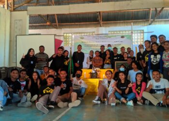 KMK St Thomas More Kemah Kerja Bakti Mahasiswa di Atapupu