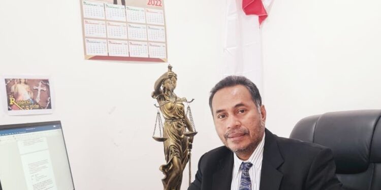 Erles Desak Kejari Tetapkan Tersangka Dugaan Korupsi Dermaga Ende