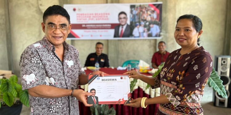 AHP Bagi PIP Aspirasi 2022 Kepada Peserta Didik Se-Flores, Lembata dan Alor