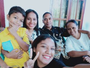 Kosmas Luar Biasa (KLB) Refleksi Perjalanan Kosmas Lawa Bagho, Penggerak Koperasi