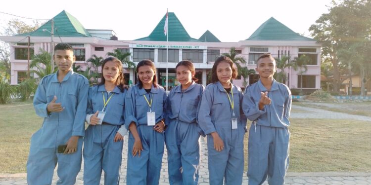 SMK Ignasius Wairterang Tekad Lahirkan SDM Militan Sukses Mandiri