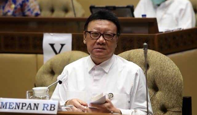 Hugo Pareira : Tjahjo Kumolo, Politisi Meniti Karier dari Bawah