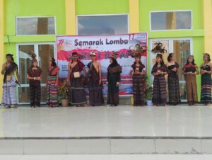 Menyambut HUT RI Ke-77 : SMKN 1 Ileape Gelar Berbagai Lomba