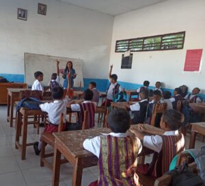 Mahasiswa KKNT-PPM Unwira Gelar Lomba Amancalistung di Balauring Lembata