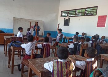 Mahasiswa KKNT-PPM Unwira Gelar Lomba Amancalistung di Balauring Lembata