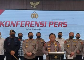 Ferdy Sambo Tersangka, Perintahkan Bharada E Tembak Brigadir J