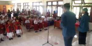 Camat Nangaroro; Aman Calistung oleh Mahasiswa KKNT-PPM UNWIRA Menggugah Peduli Anak