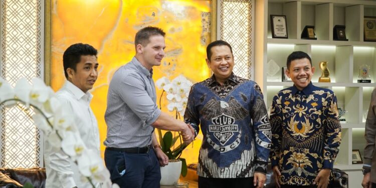Terima Profesor Charles University Ceko, Ketua MPR Bamsoet Dorong Optimalisasi Swakelola Dana Desa