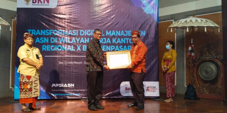 Matim Raih Penghargaan BKN Award