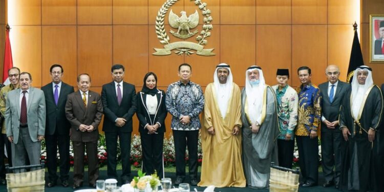 Ketua MPR RI Bamsoet: 24 Dubes Negara OKI dukung Pembentukan Forum Majelis Permusyawaratan Rakyat Dunia di Bandung