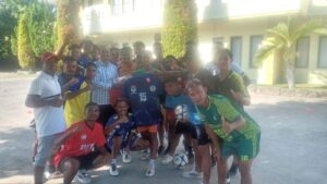 Dua Putra Alor dan Lembata Sumbang Kostum Untuk Persebata