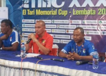 Hari Minggu Fokus Ibadah, Senin Persebata Versus Malaka