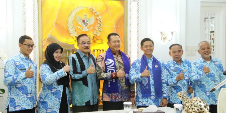 Ketua MPR RI Bamsoet Bekali Guru dengan Sosialisasi Empat Pilar MPR RI