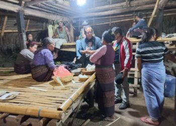 Honing Sannny : “Jaga Tradisi Budaya Kampung Adat Lewohala”