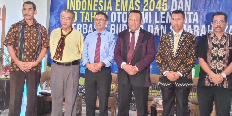 Sulaeman Hamzah : Thomas Ataladjar, Penulis Buku Sejarah Lembata Berprestasi Nasional