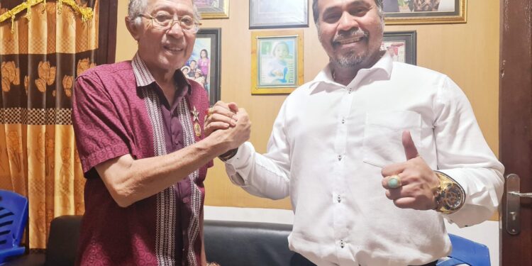 Erles Rareral Silahturahmi Raja Larantuka Don Martinus