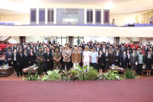 Pemprov NTT Anugerahi 250 PNS Penghargaan Satya Lencana Karya Satya